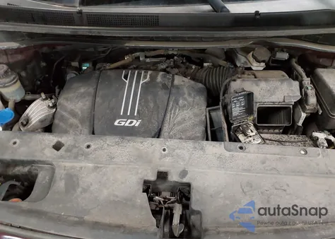 2017 Kia Sedona Lx z USA, uszkodzony, nr VIN KNDMB5C14H6333338